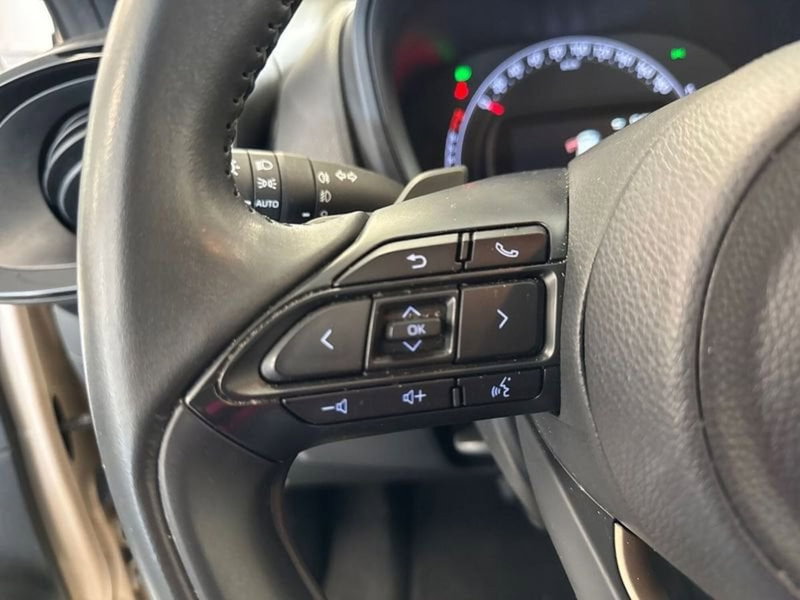 Toyota Aygo X usata a Prato (12)