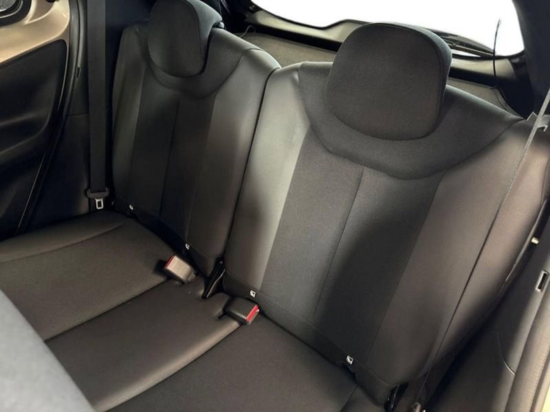 Toyota Aygo X usata a Prato (15)