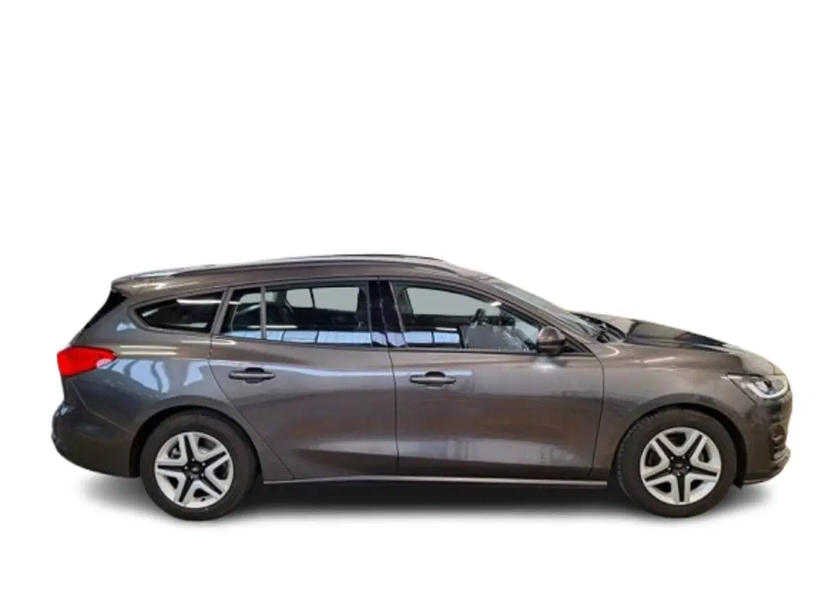Ford Focus Station Wagon usata a Bari (5)