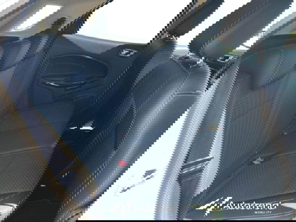 Ford EcoSport usata a Bari (16)