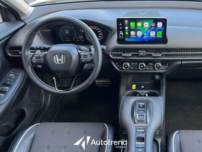 Honda ZR-V usata a Bari (10)