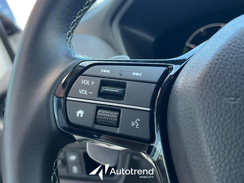 Honda ZR-V usata a Bari (12)