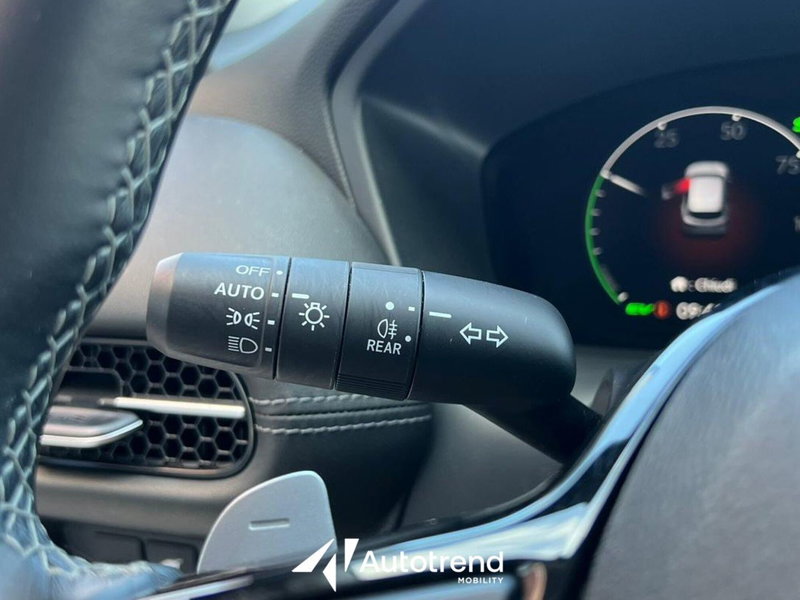 Honda ZR-V usata a Bari (14)