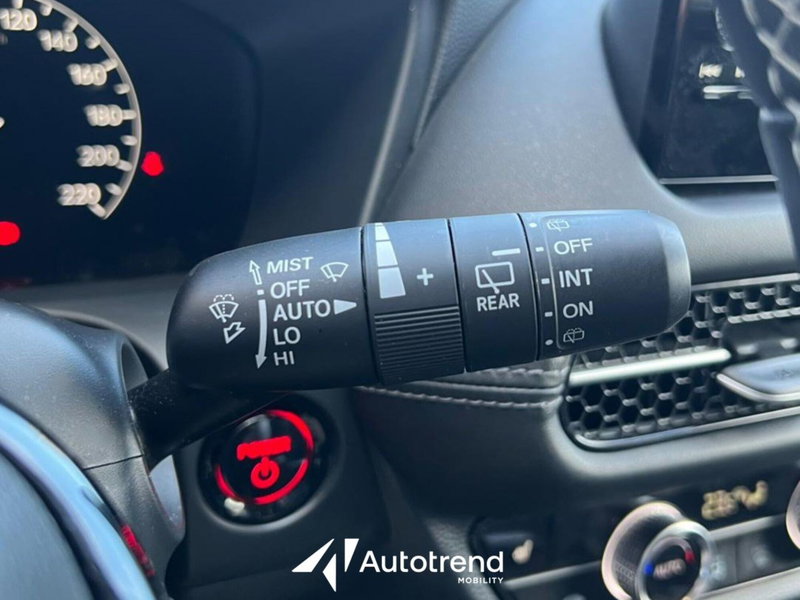 Honda ZR-V usata a Bari (15)