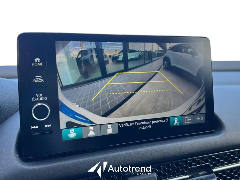 Honda ZR-V usata a Bari (18)