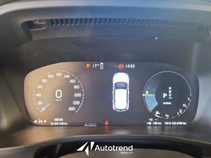 Volvo XC40 usata a Bari (18)