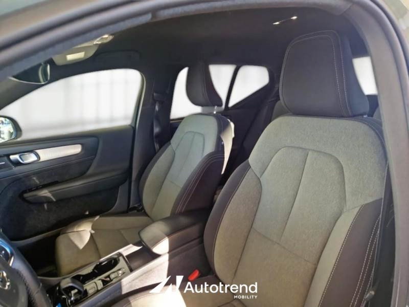 Volvo XC40 usata a Bari (5)