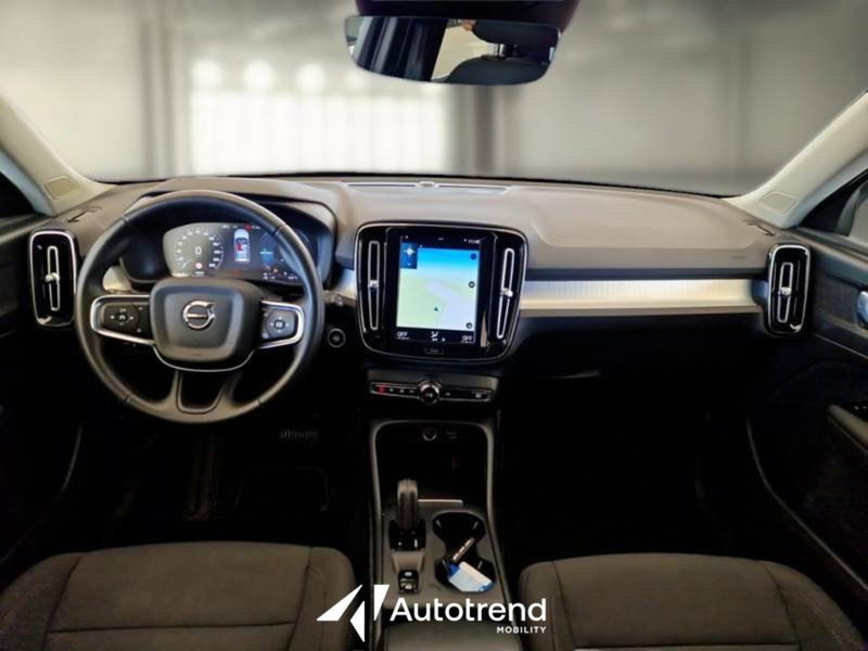 Volvo XC40 usata a Bari (19)