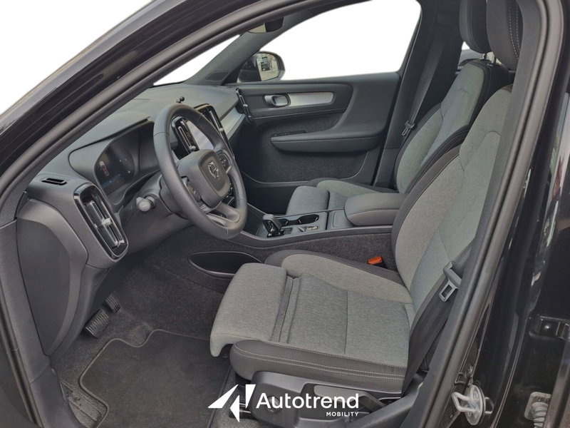 Volvo XC40 usata a Bari (6)