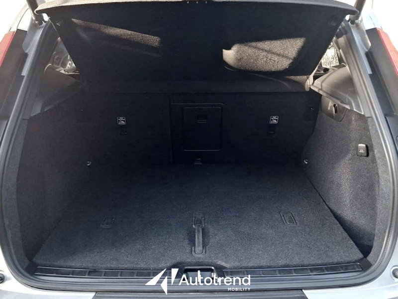 Volvo XC40 usata a Bari (15)