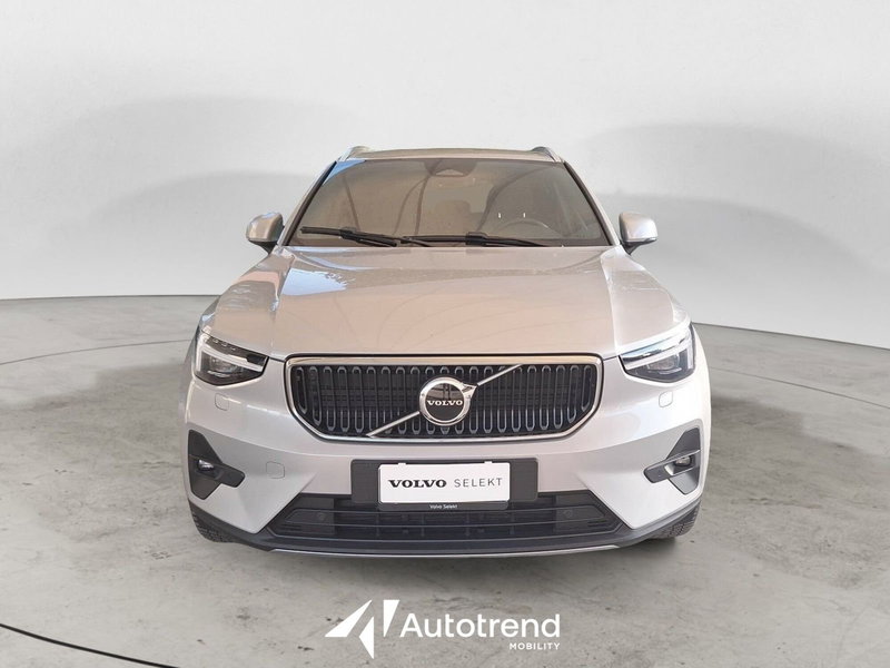 Volvo XC40 usata a Bari (4)