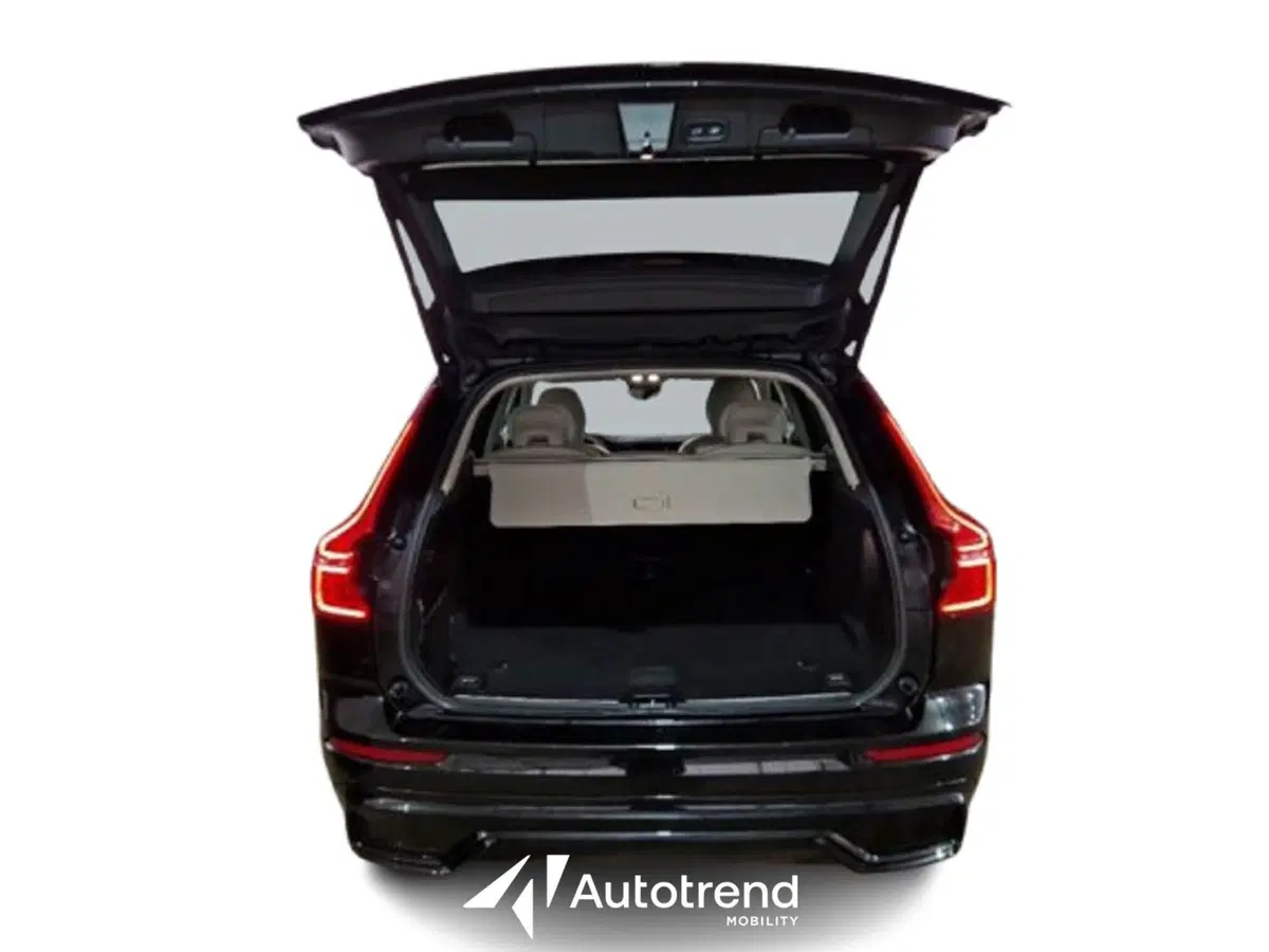 Volvo XC60 usata a Bari (6)