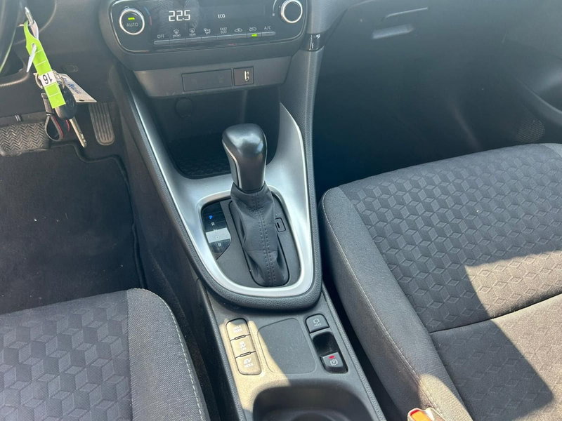 Toyota Yaris usata a Piacenza (16)