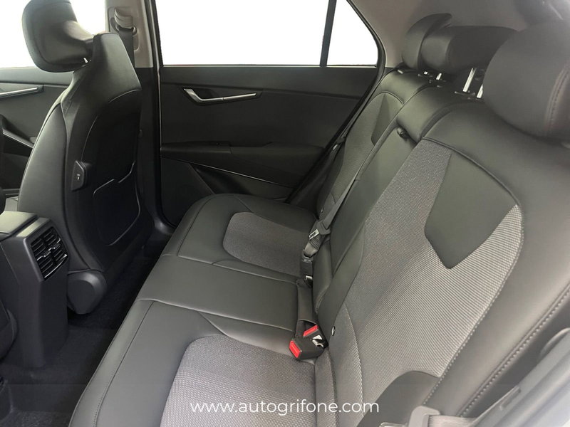 Kia Niro nuova a Modena (13)