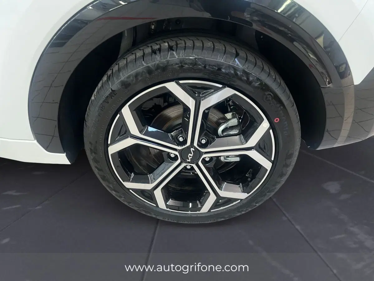 Kia Niro nuova a Modena (14)
