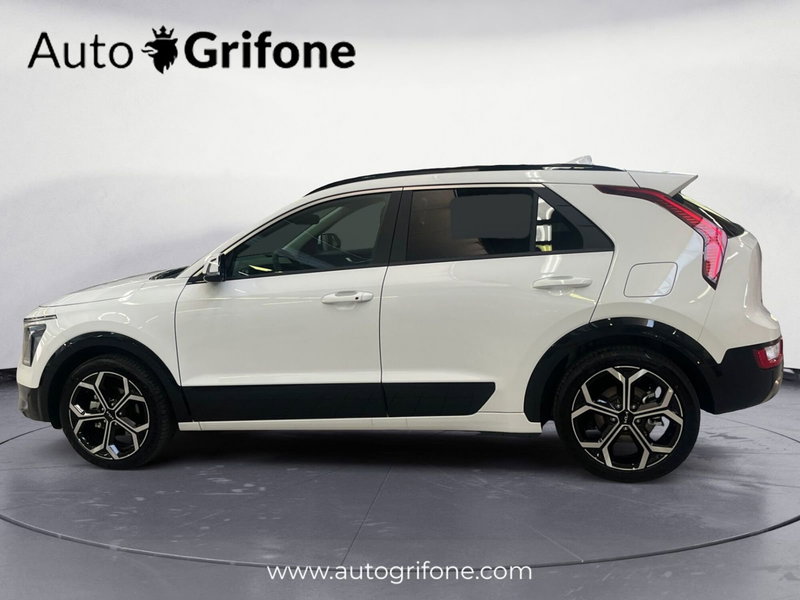 Kia Niro nuova a Modena (2)