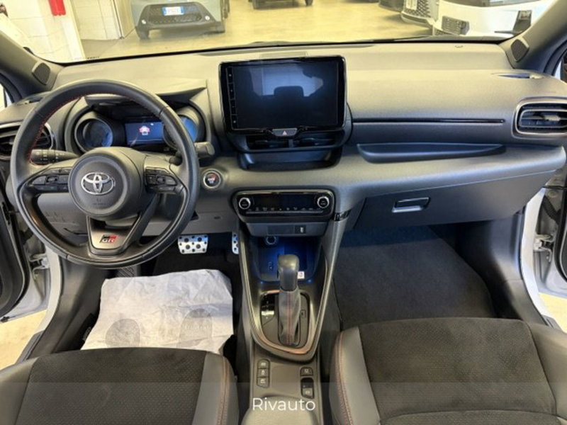 Toyota Yaris GR Sport usata a Como (8)
