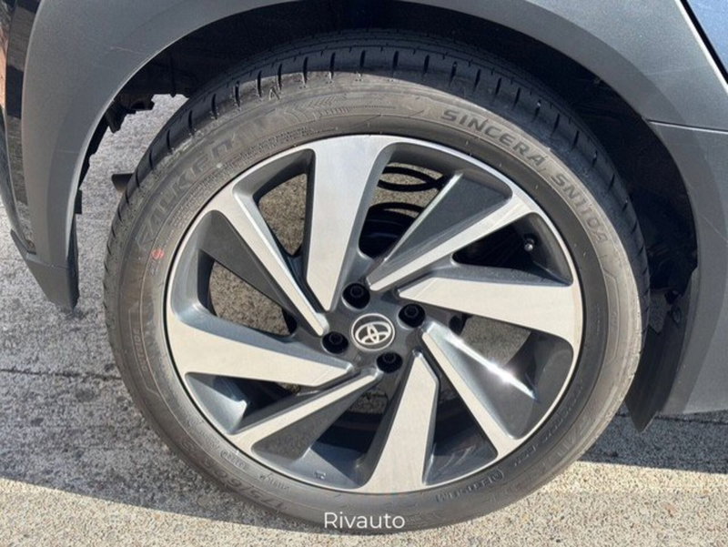 Toyota Aygo X usata a Como (13)