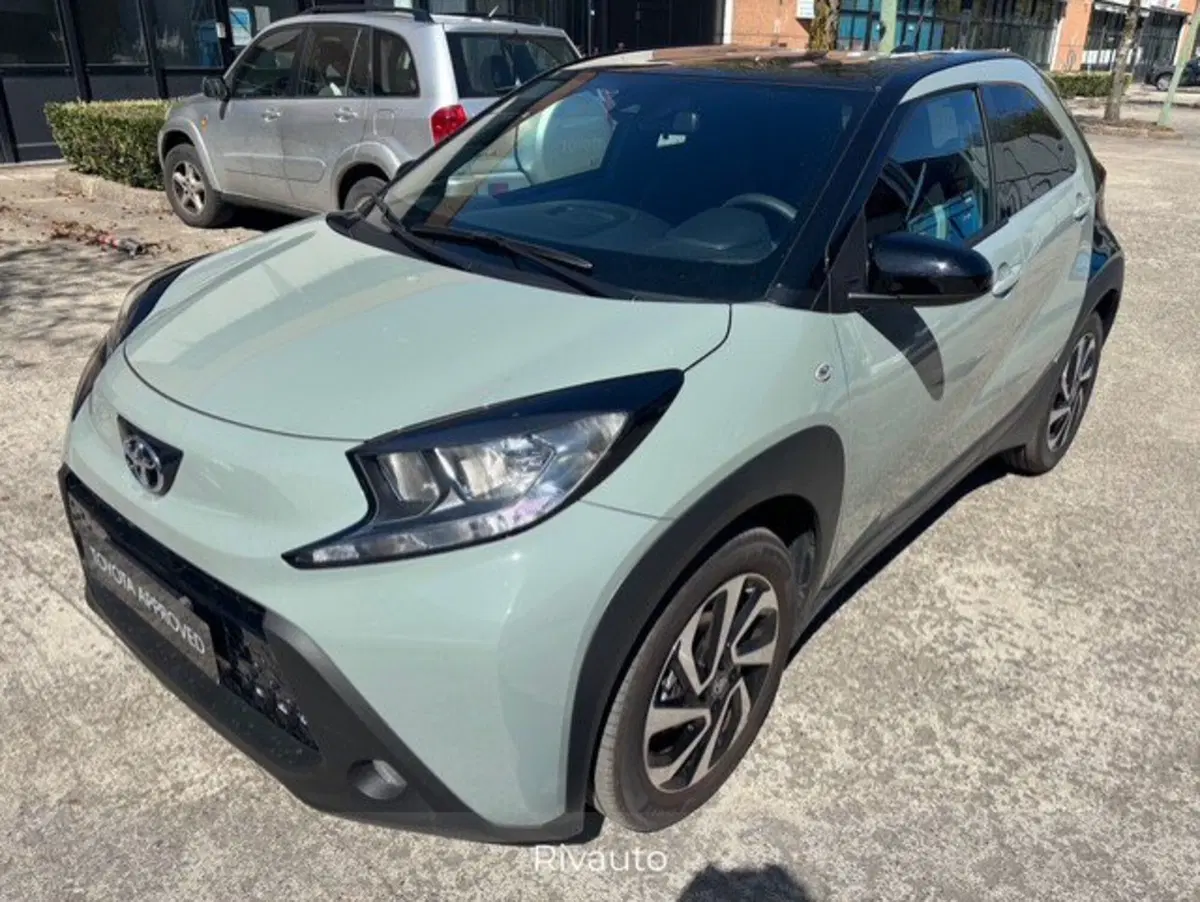 Toyota Aygo X usata a Como
