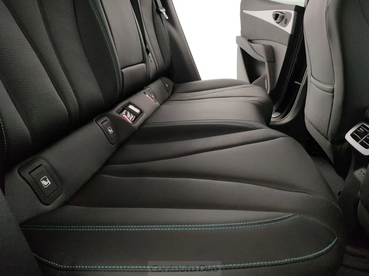 Byd Seal 6 DM-i nuova a Caserta (16)