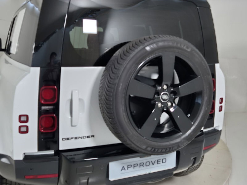 Land Rover Defender usata a Torino (18)