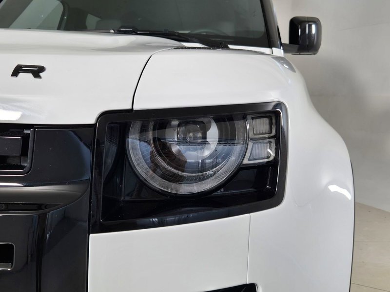 Land Rover Defender usata a Torino (19)