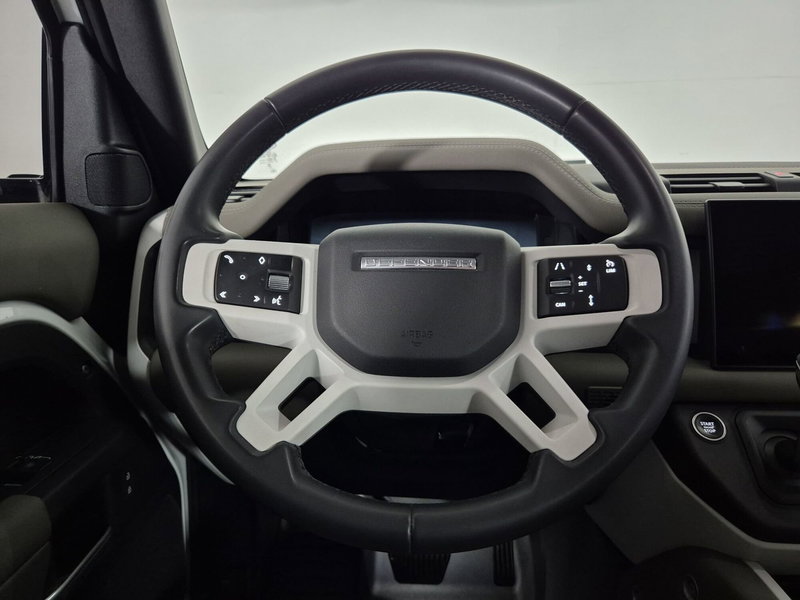 Land Rover Defender usata a Torino (20)