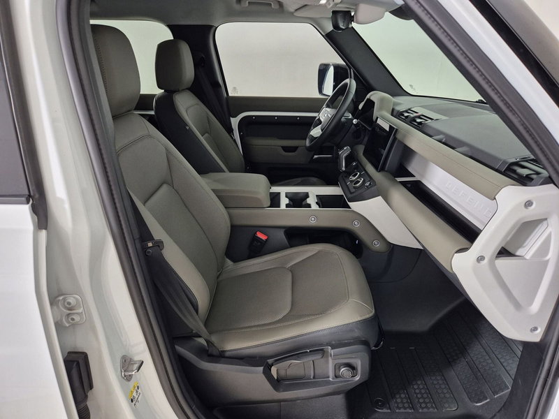 Land Rover Defender usata a Torino (3)