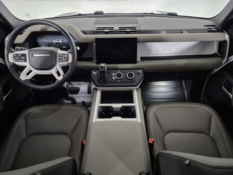 Land Rover Defender usata a Torino (4)