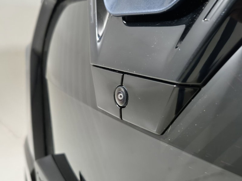 BMW iX usata a Torino (19)