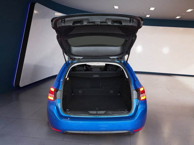 Peugeot 308 SW usata a Torino (7)