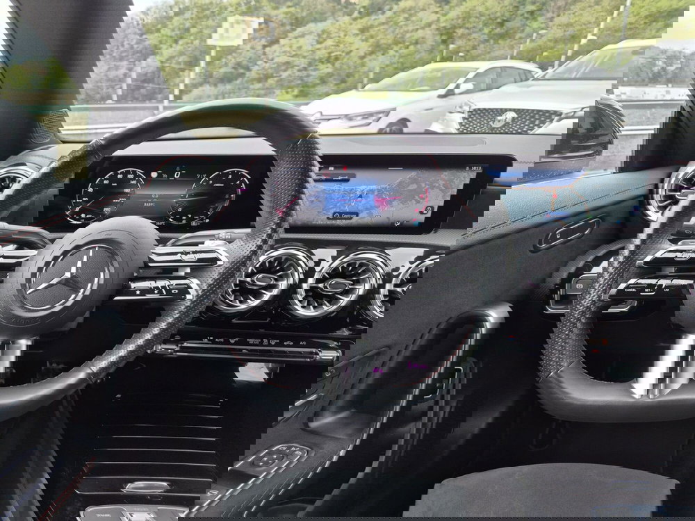 Mercedes-Benz CLA usata  (17)