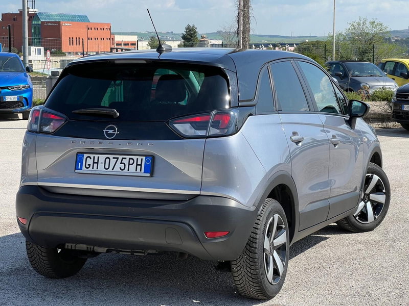 Opel Crossland usata a Matera (11)