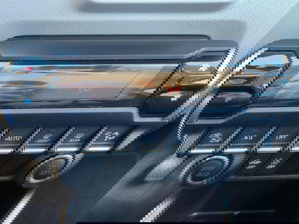 Suzuki Ignis usata a Ragusa (13)