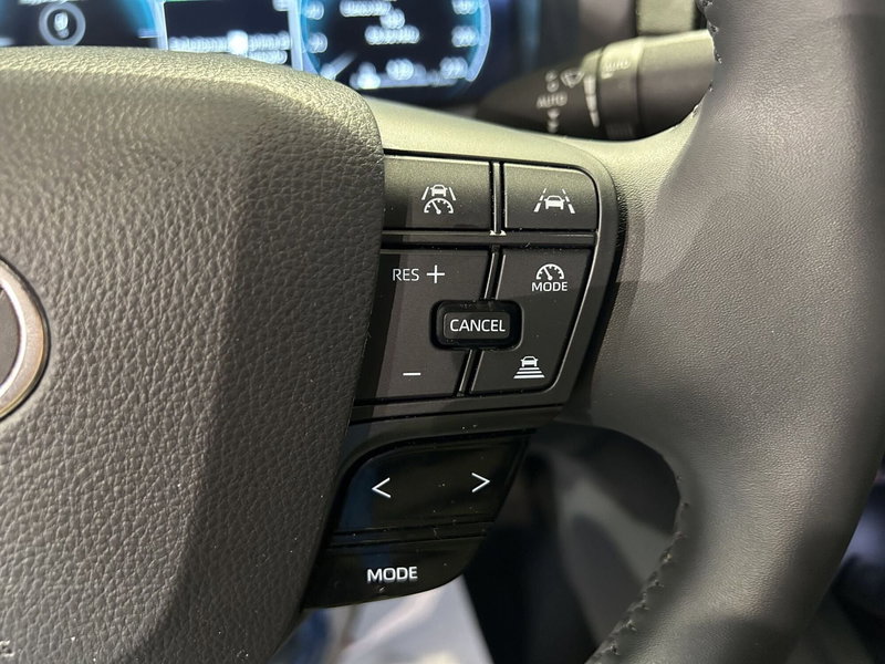 Toyota Toyota C-HR usata a Milano (16)