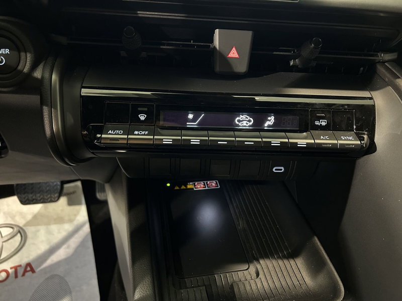 Toyota Toyota C-HR usata a Milano (18)