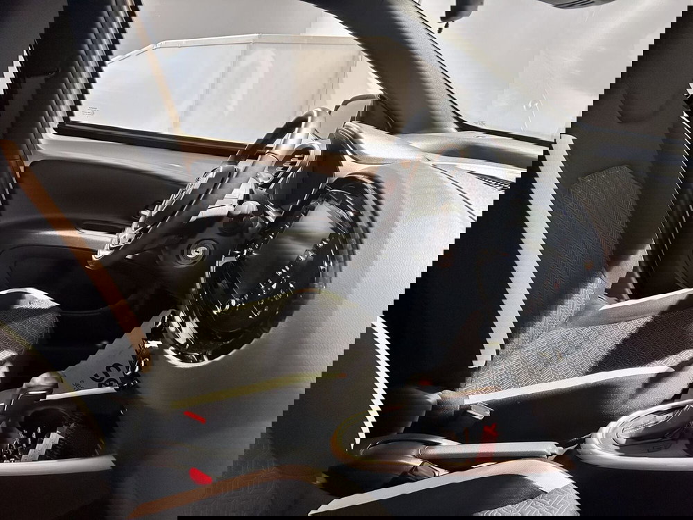 Toyota Aygo X usata a Milano (7)