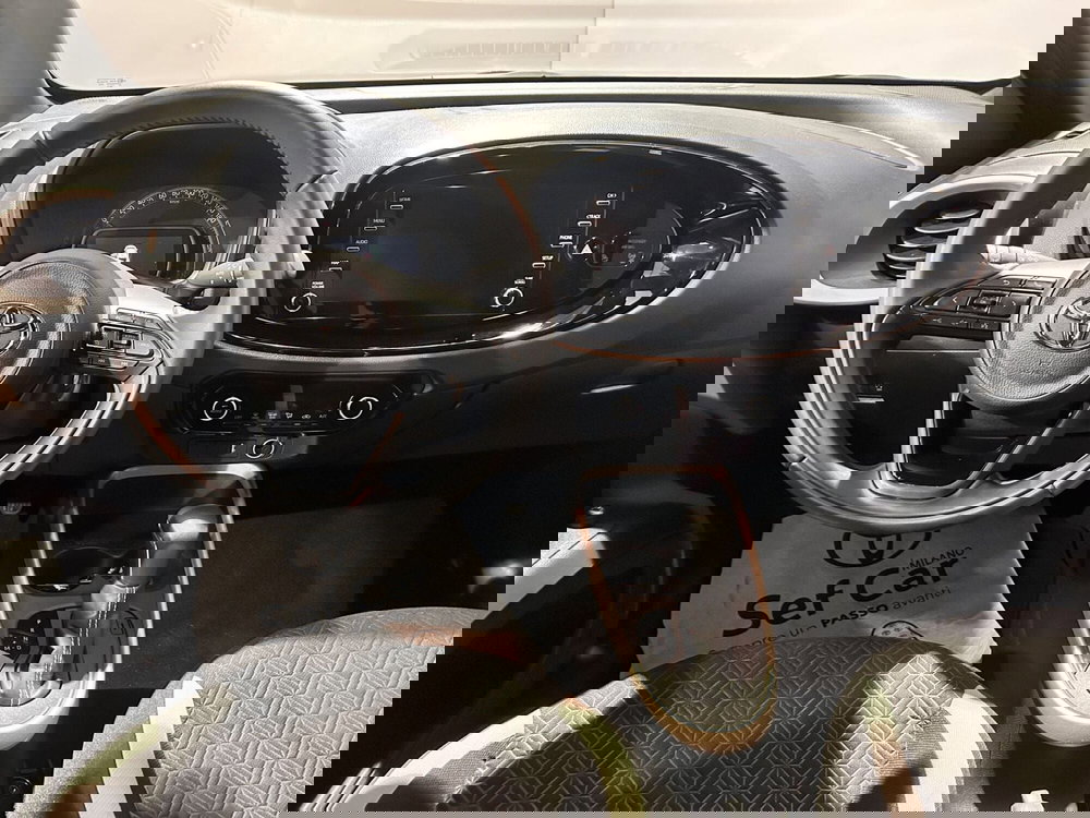Toyota Aygo X usata a Milano (9)