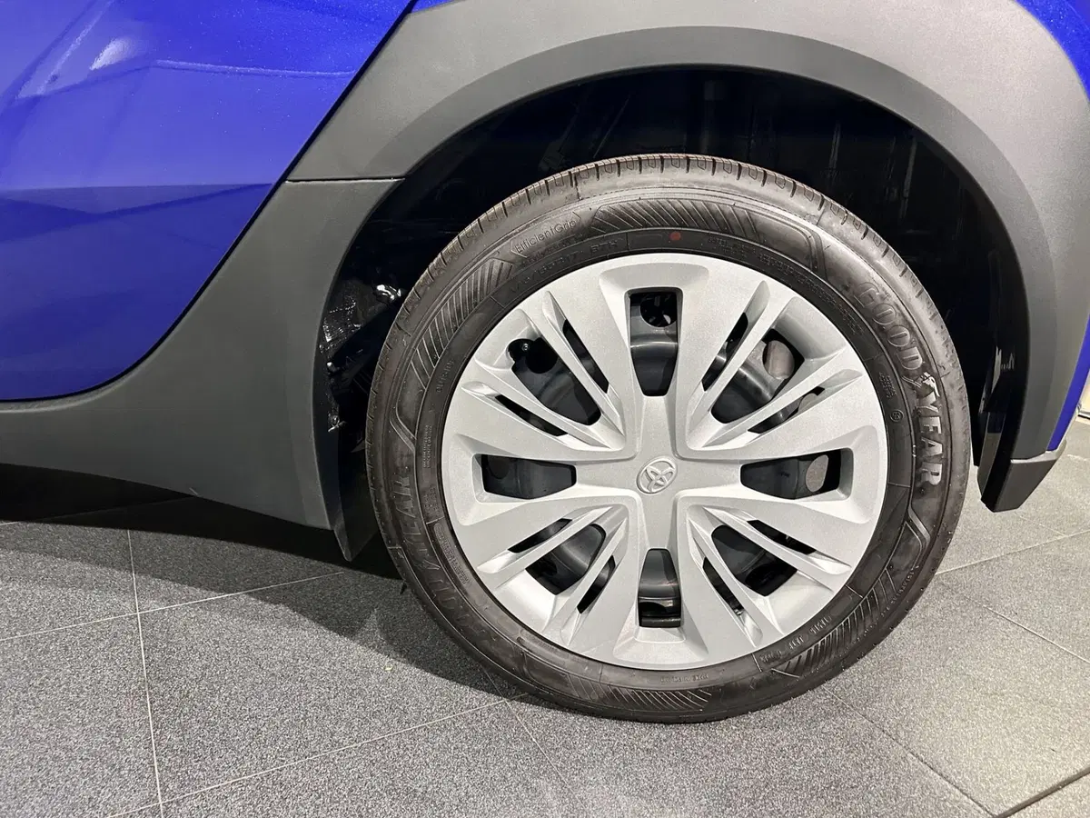 Toyota Aygo X usata a Milano (6)