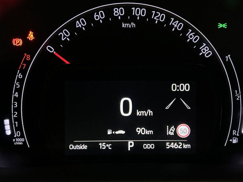 Toyota Aygo X usata a Milano (9)