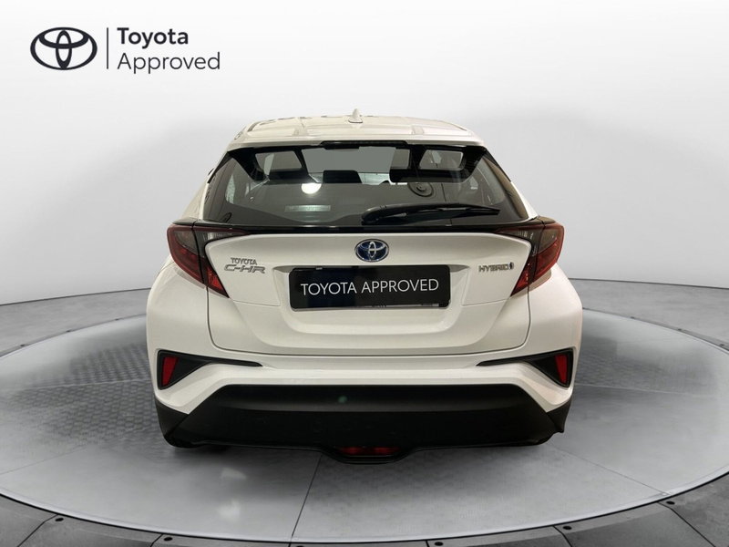 Toyota Toyota C-HR usata a Milano (4)