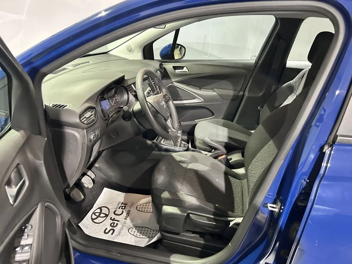 Opel Crossland X usata a Milano (11)