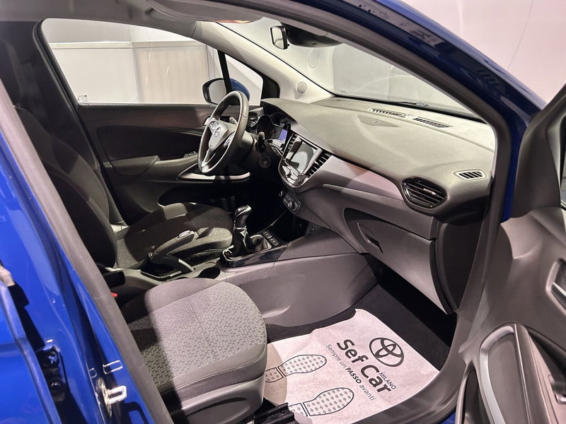 Opel Crossland X usata a Milano (12)