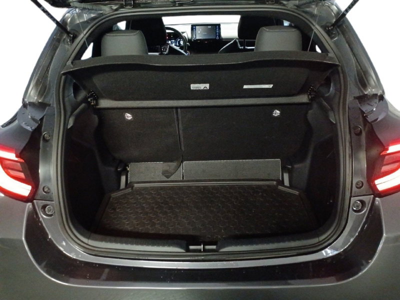 Toyota Yaris usata a Milano (11)