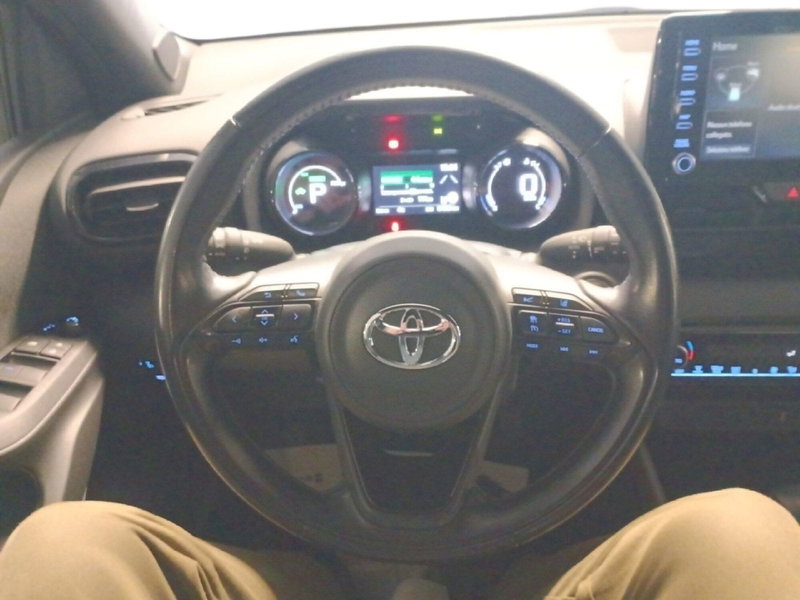 Toyota Yaris usata a Milano (12)