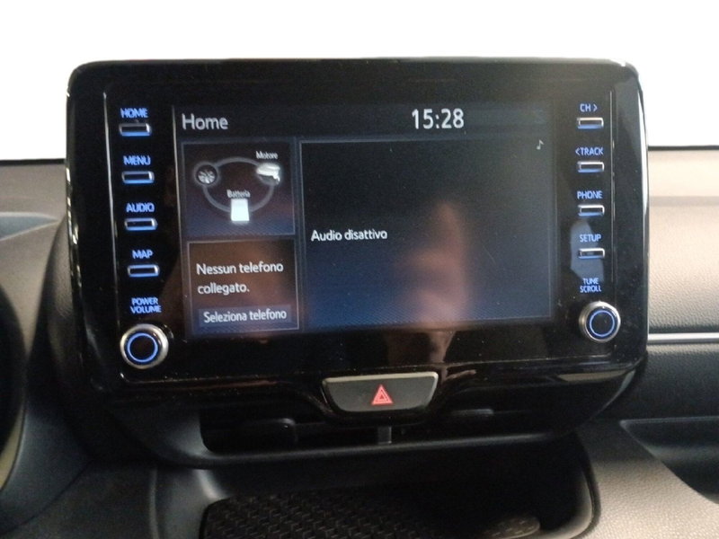 Toyota Yaris usata a Milano (14)