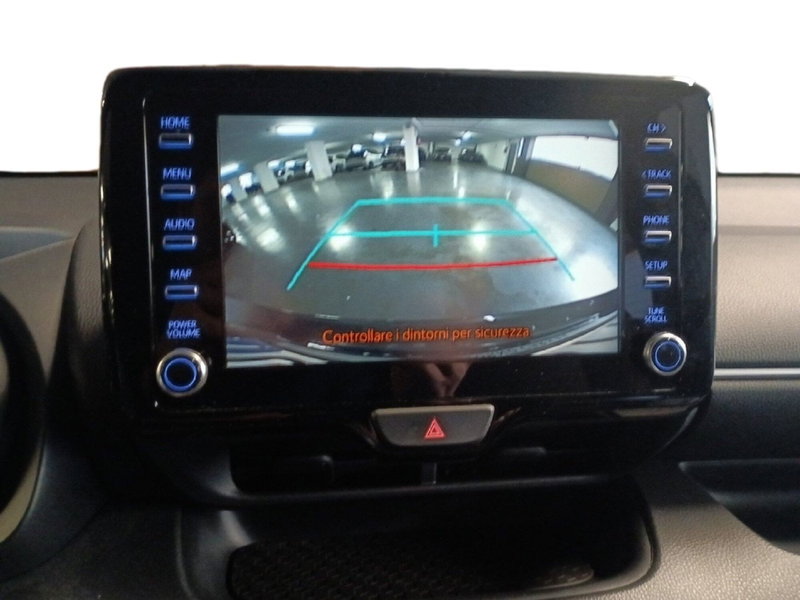 Toyota Yaris usata a Milano (15)