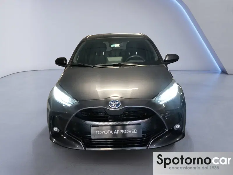 Toyota Yaris usata a Milano (8)