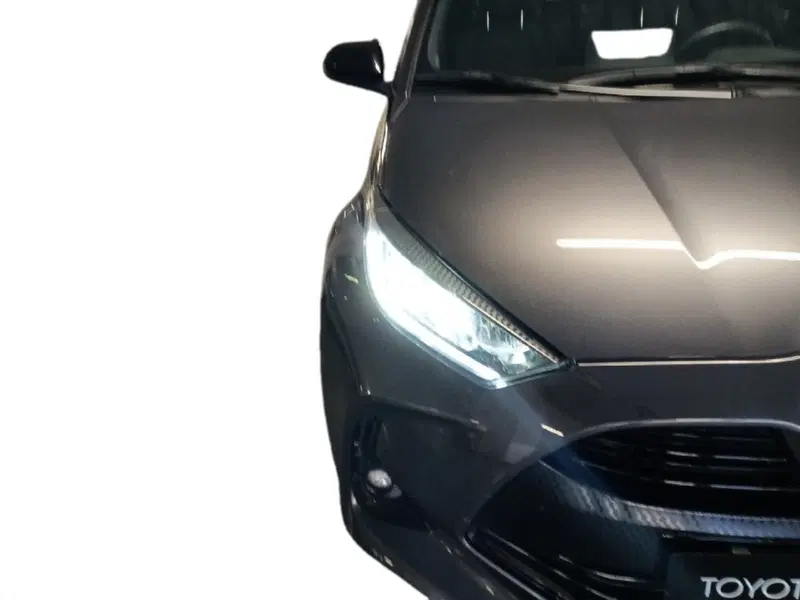 Toyota Yaris usata a Milano (9)