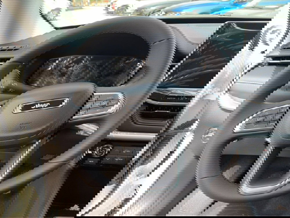 Jeep Compass nuova a Campobasso (19)